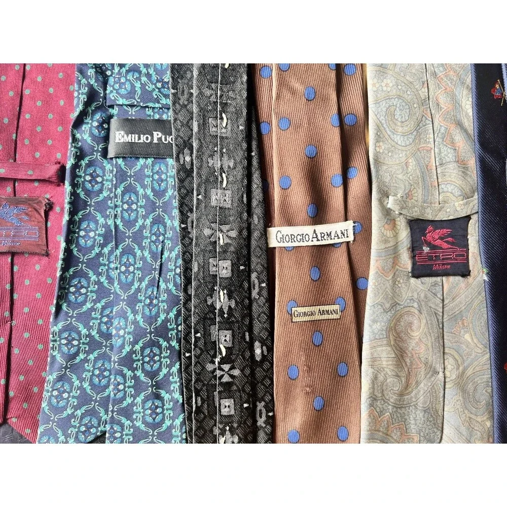 LOT OF 11 Designer Italian Men’s Neck Ties Armani Emilio Pucci Valentino Etro